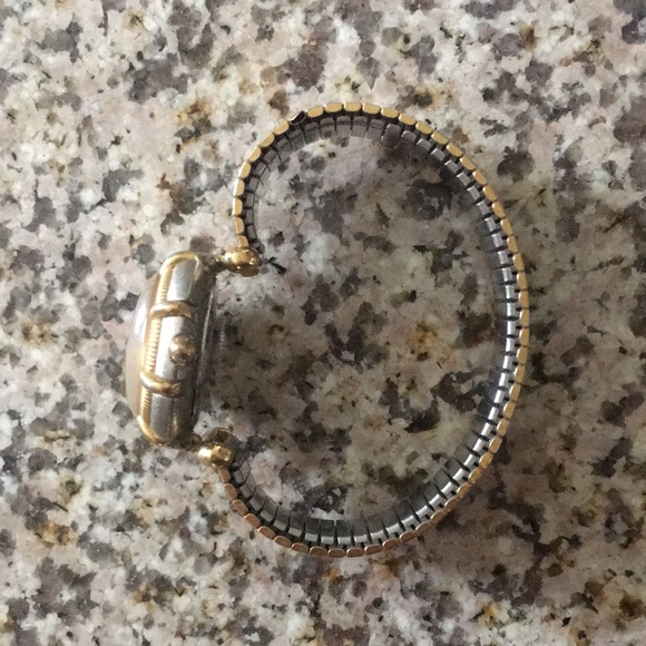 RARE 1995 Taz Looney Tunes Watch - Picture 2 of 5